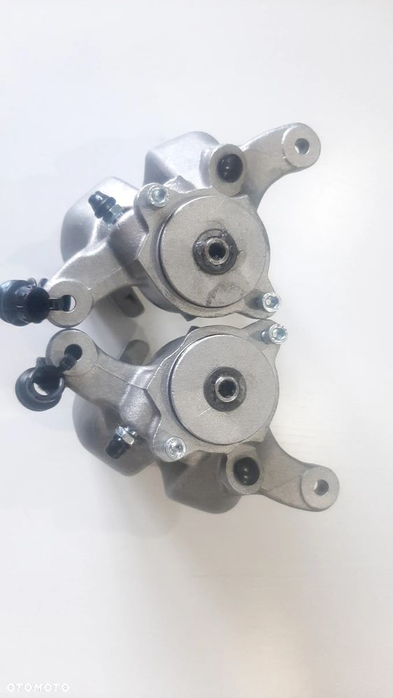 Zacisk tył Lewy Prawy Audi A8 D3 - 3