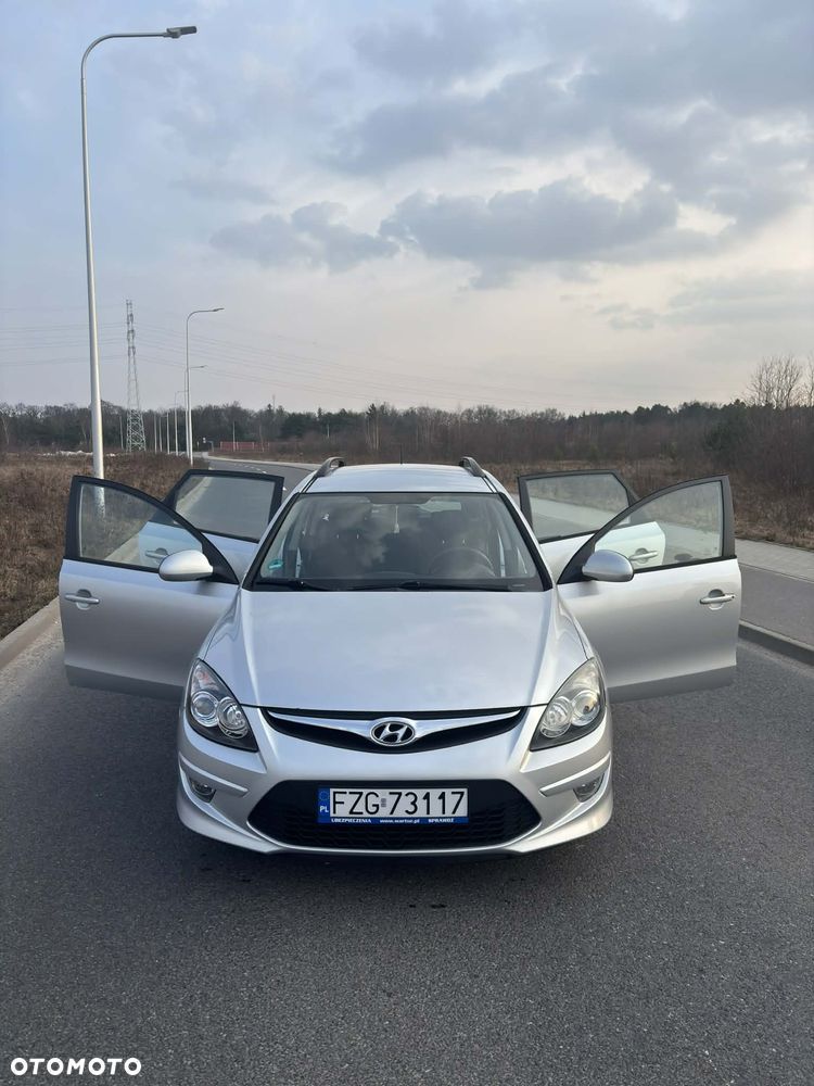Hyundai i30 1.6 CRDi Classic - 1