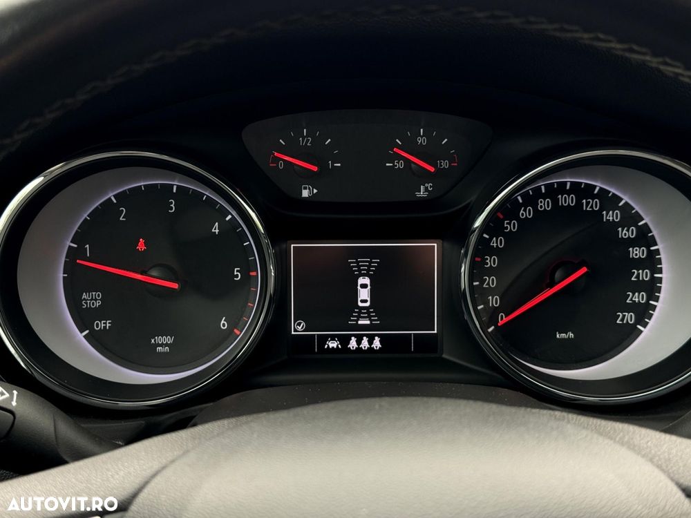 Opel Insignia - 11
