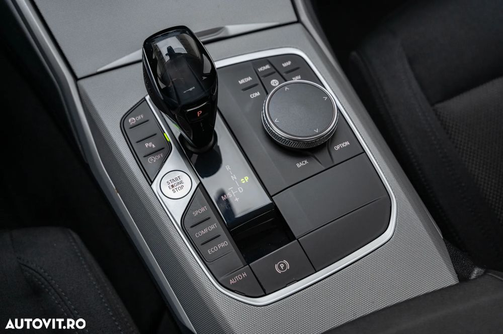 BMW Seria 3 318i Aut. Advantage - 19