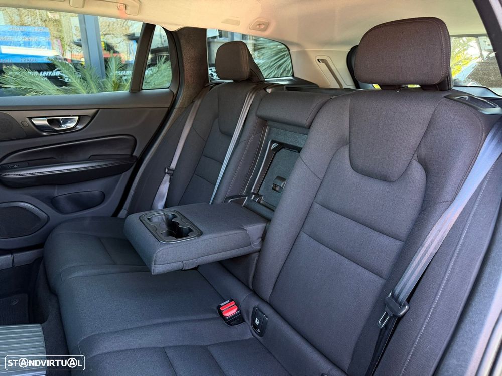 Volvo V60 2.0 T6 AWD TE Inscription Expression - 21