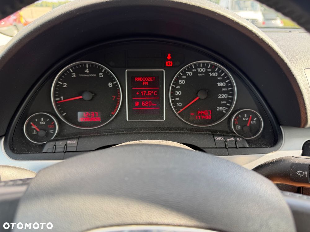 Audi A4 Limousine 1.8 T - 22