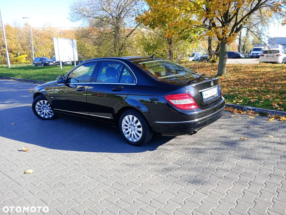 Mercedes-Benz Klasa C 180 Kompressor Avantgarde - 2