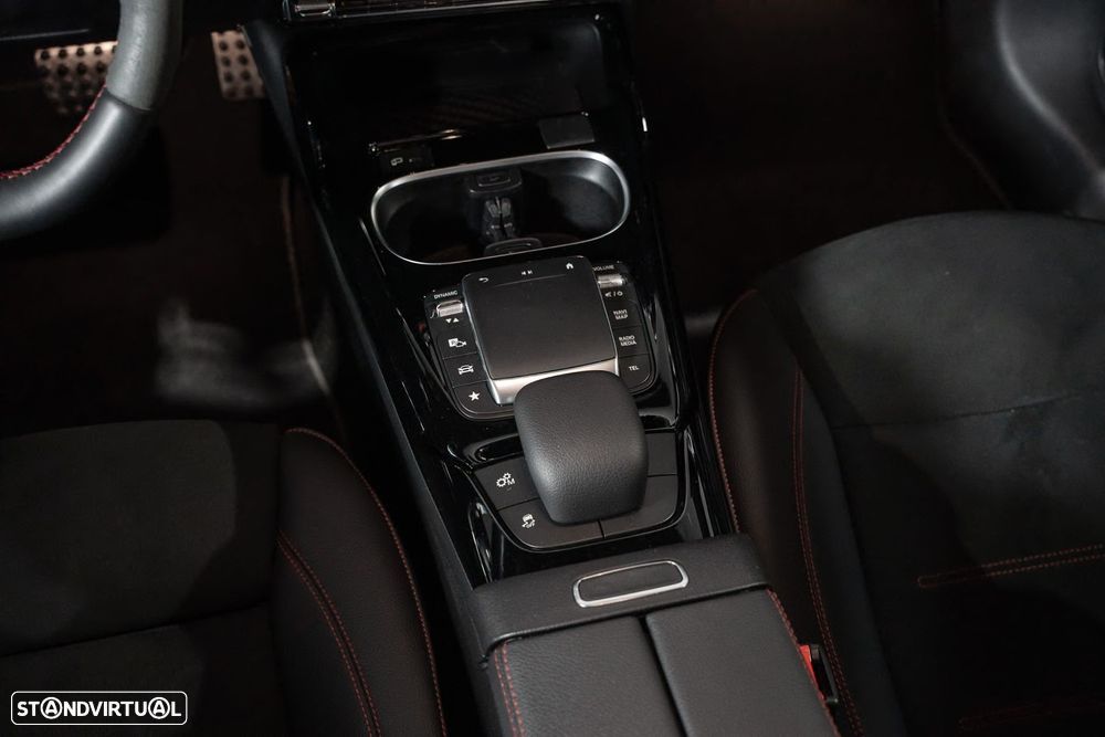 Mercedes-Benz CLA 35 AMG - 22