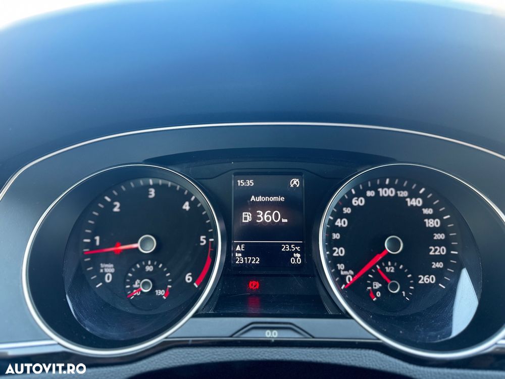 Volkswagen Passat 2.0 TDI (BlueMotion Technology) Comfortline - 15