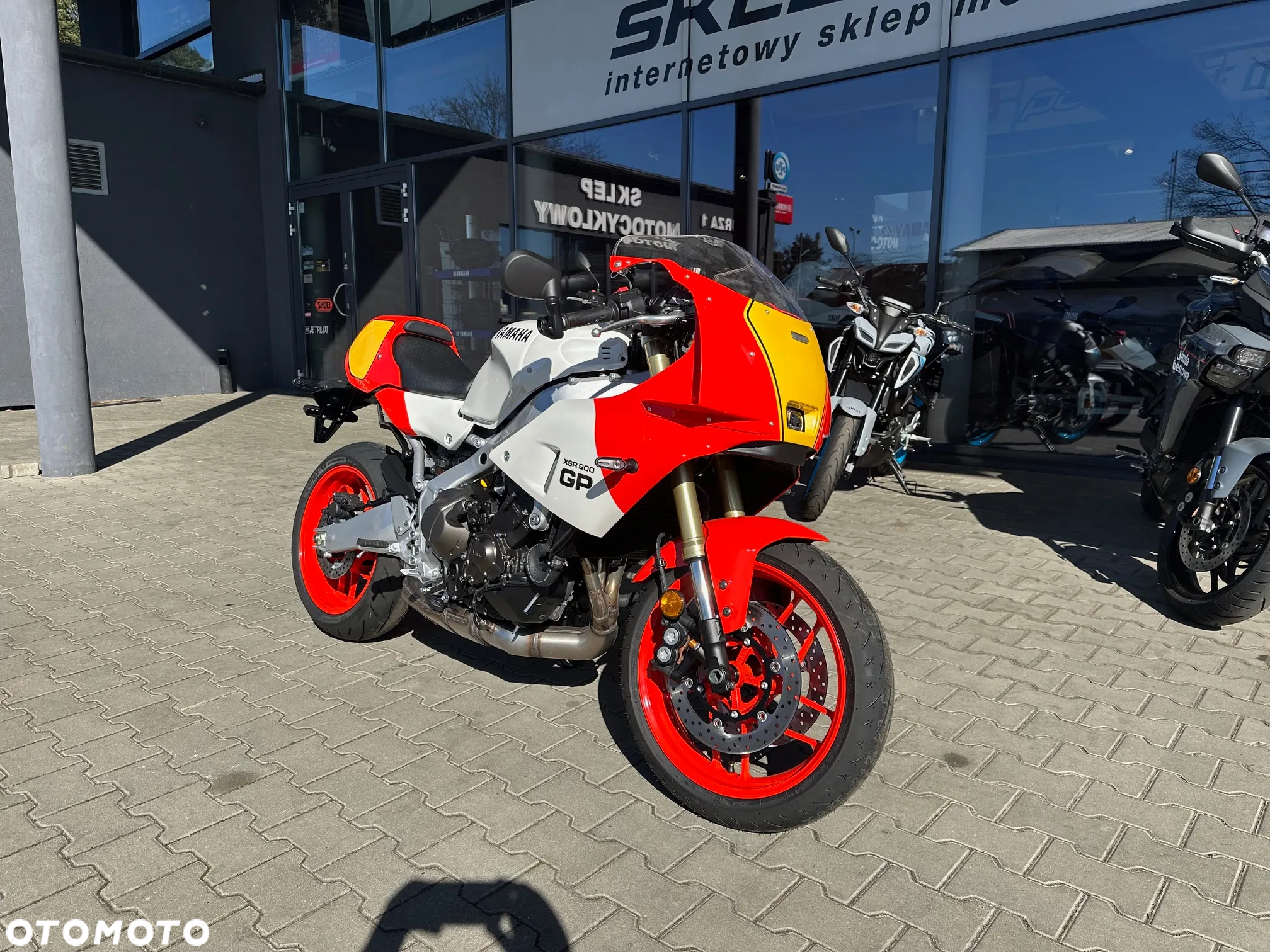 Yamaha XSR - 2