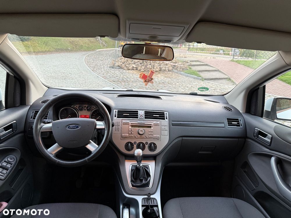 Ford Kuga 2.0 TDCi 2x4 Trend - 8