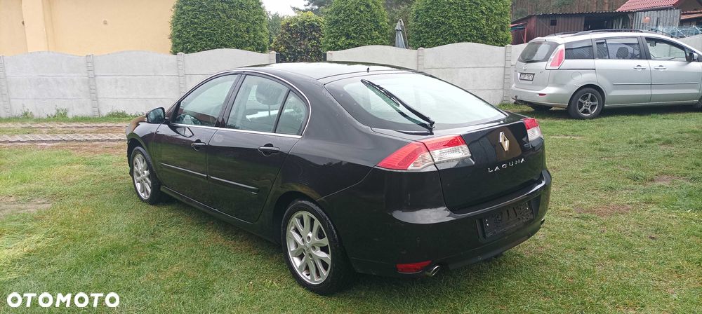 Renault Laguna - 1