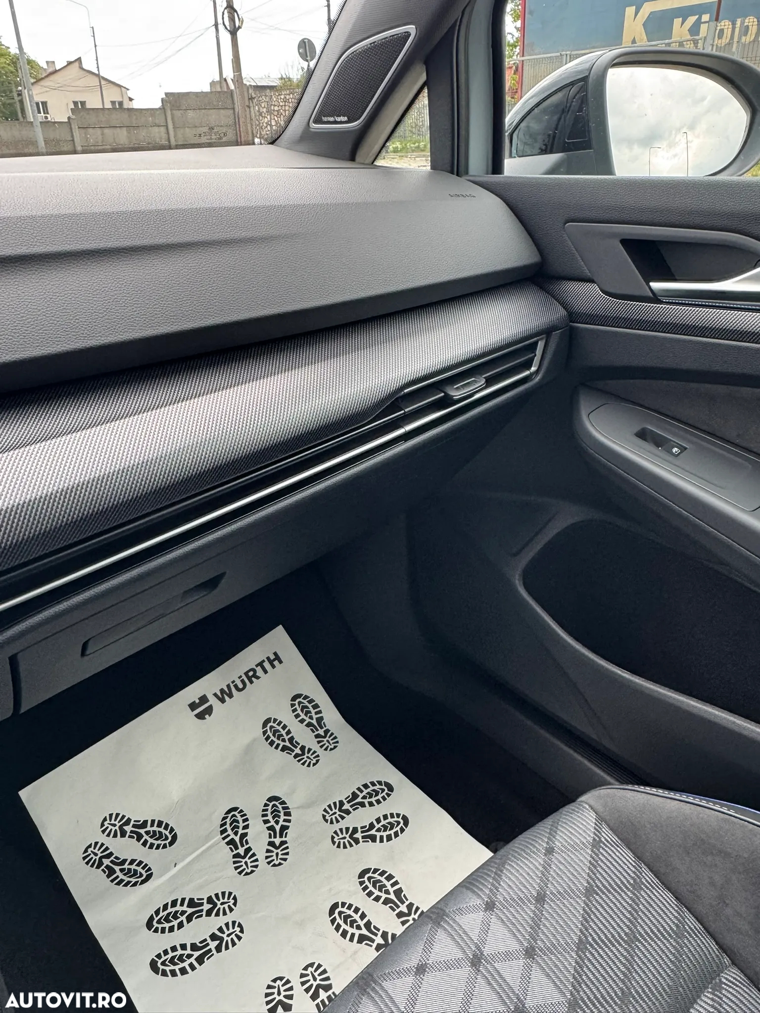 Volkswagen Golf 1.5 eTSI ACT DSG MHEV R-Line - 15