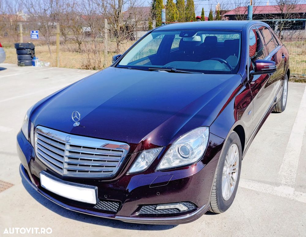 Mercedes-Benz E 220 CDI DPF BlueEFFICIENCY Automatik Elegance - 1