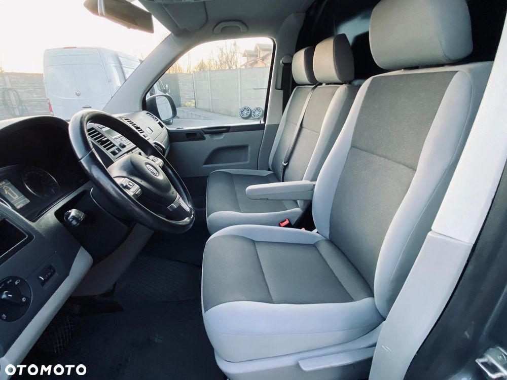 Volkswagen TRANSPORTER - 13