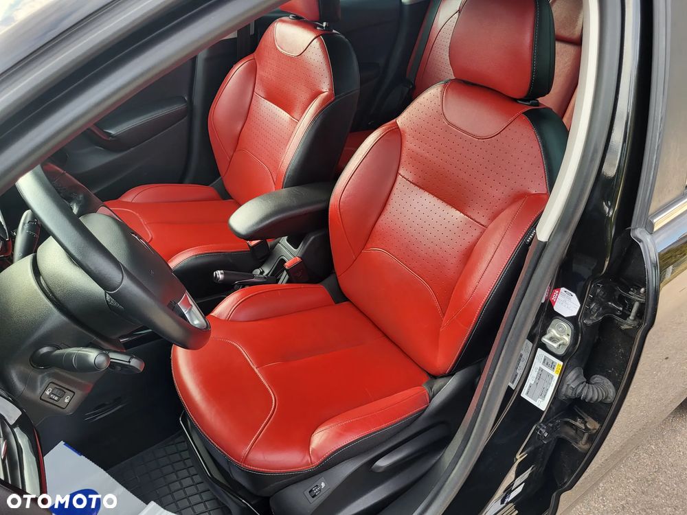 Citroën C3 VTi 120 Red Block - 11