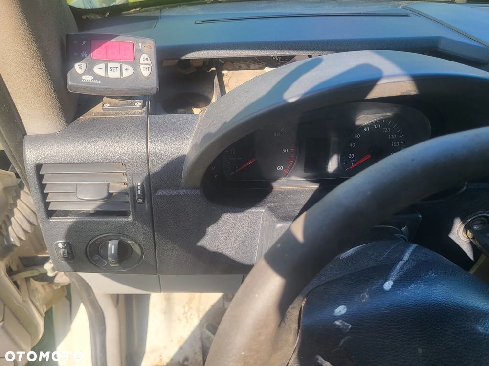 Volkswagen Crafter 2.5 - 4
