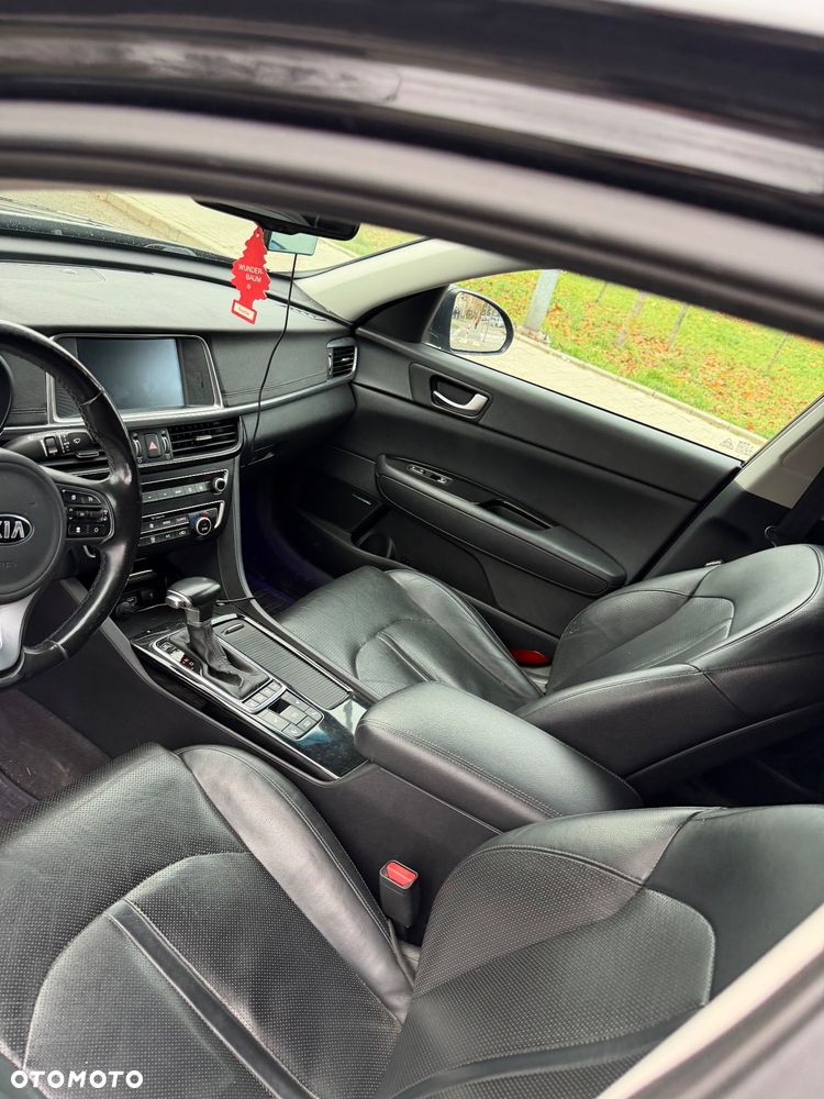 Kia Optima 1.7 CRDI XL DCT - 9