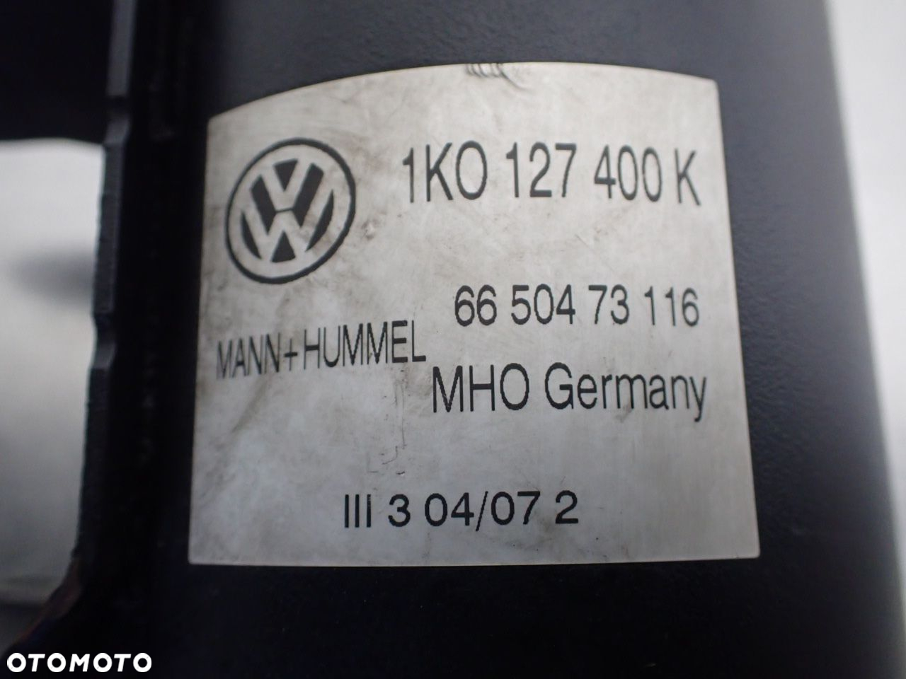 OBUDOWA FILTRA PALIWA VOLKSWAGEN GOLF V - 5
