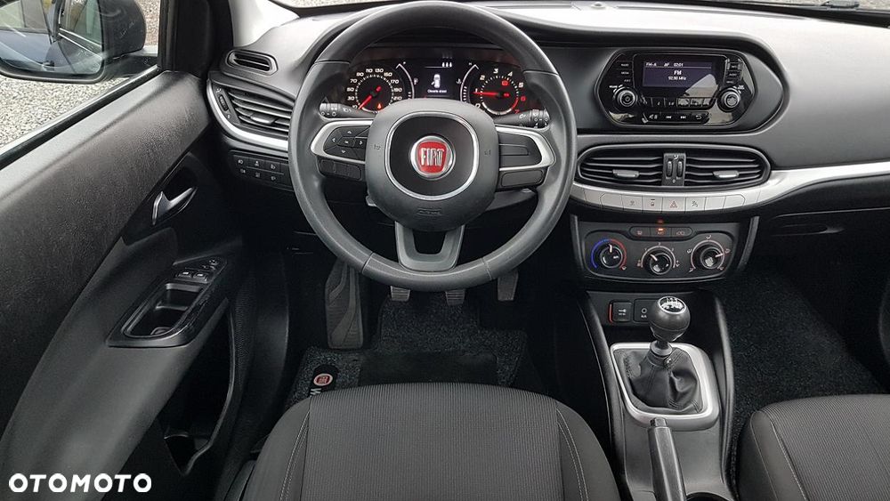 Fiat Tipo 1.4 16V More - 13
