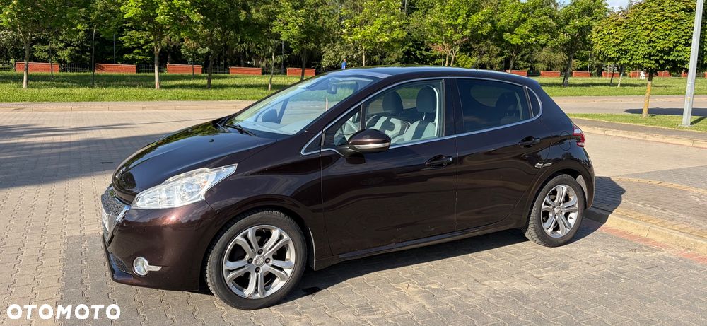 Peugeot 208 1.4 VTi Allure - 2