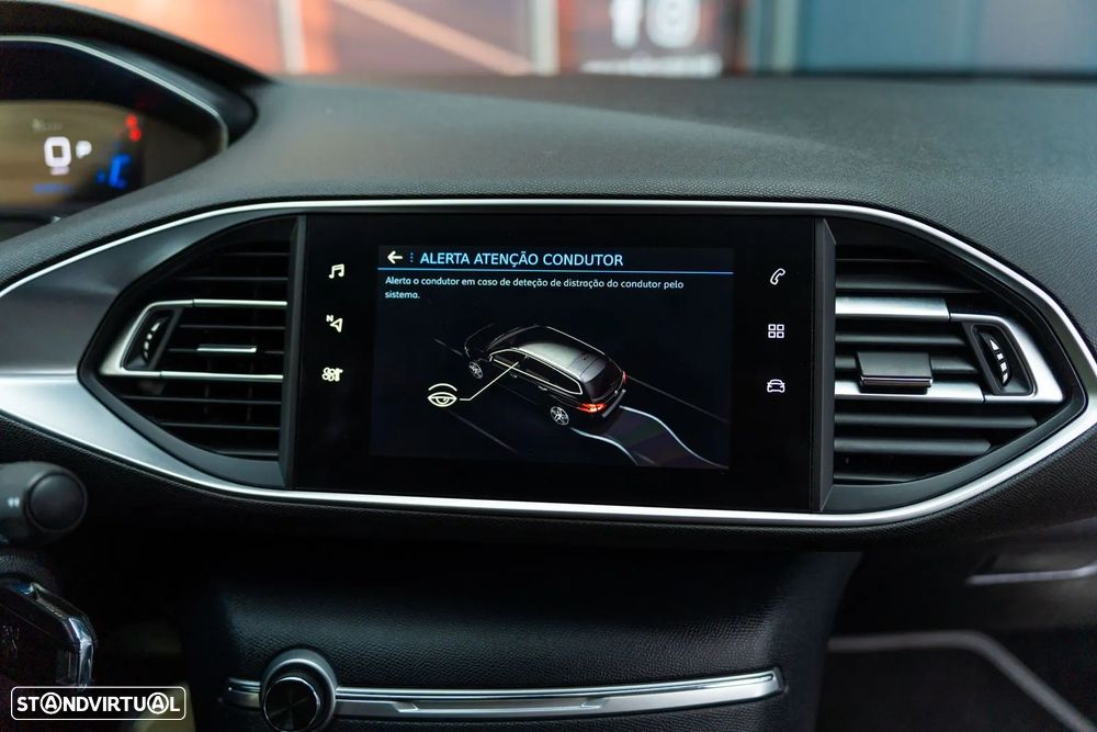 Peugeot 308 SW PureTech 130 EAT8 Active Pack - 11