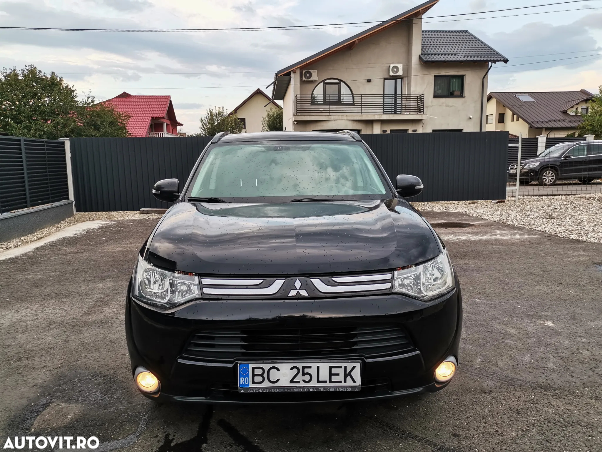 Mitsubishi Outlander 2.2 DI-D 2WD Plus - 10