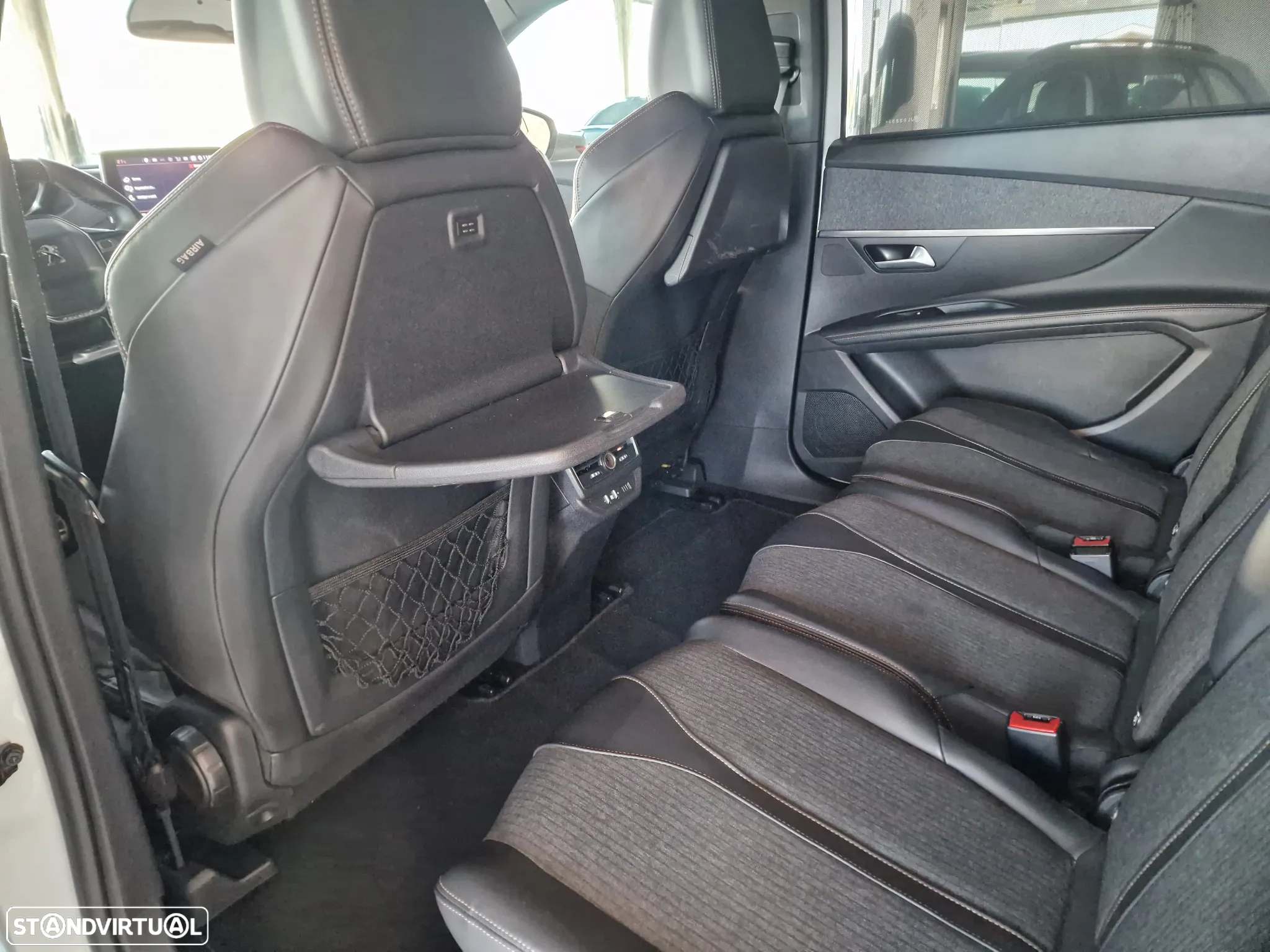 Peugeot 5008 2.0 BlueHDi GT Line - 23