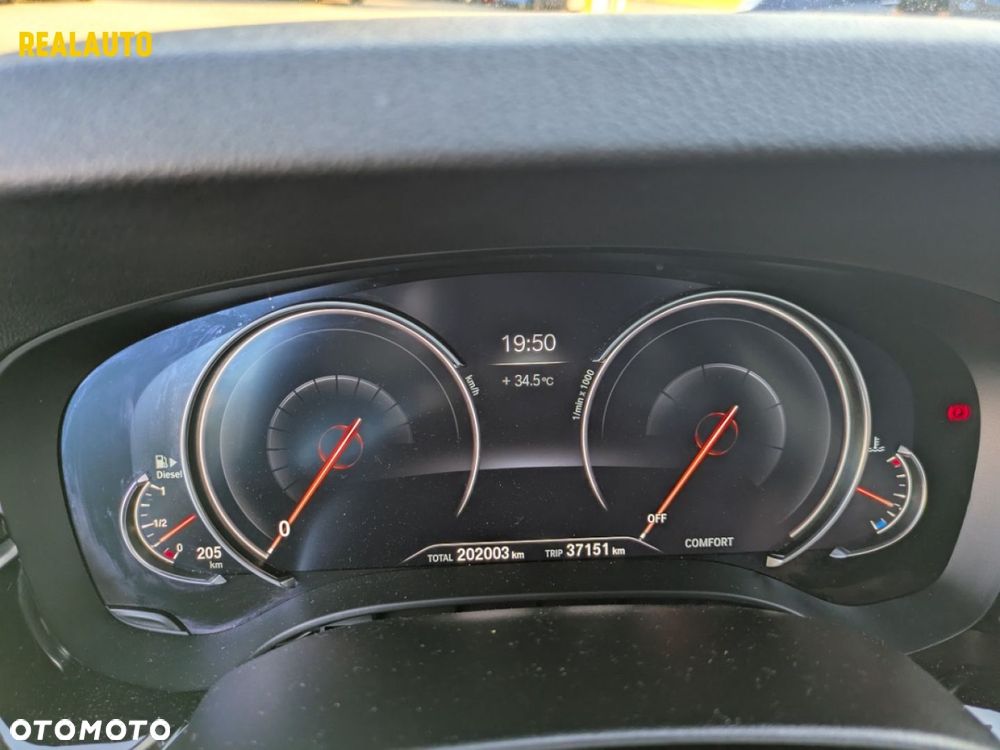 BMW Seria 5 - 13