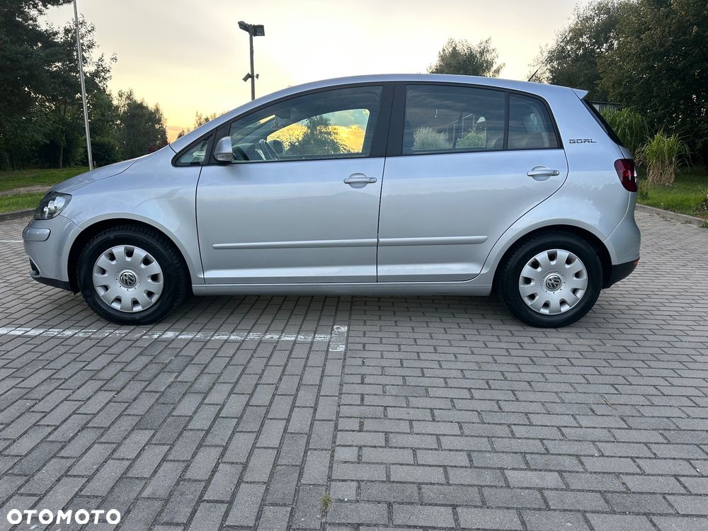 Volkswagen Golf Plus 1.6 Goal - 17