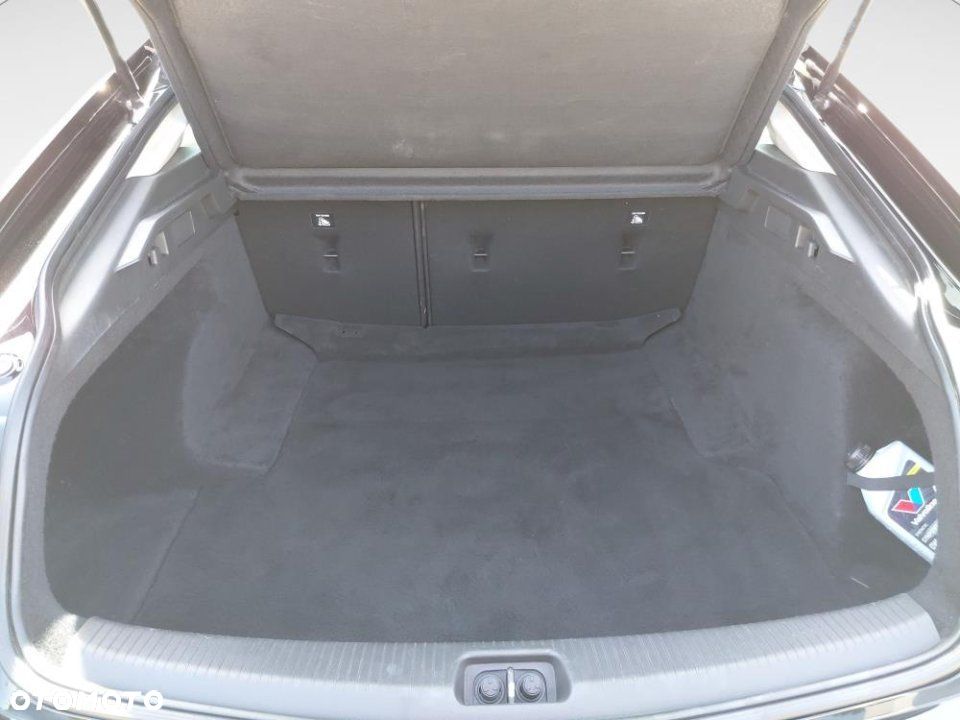 Opel Insignia - 8