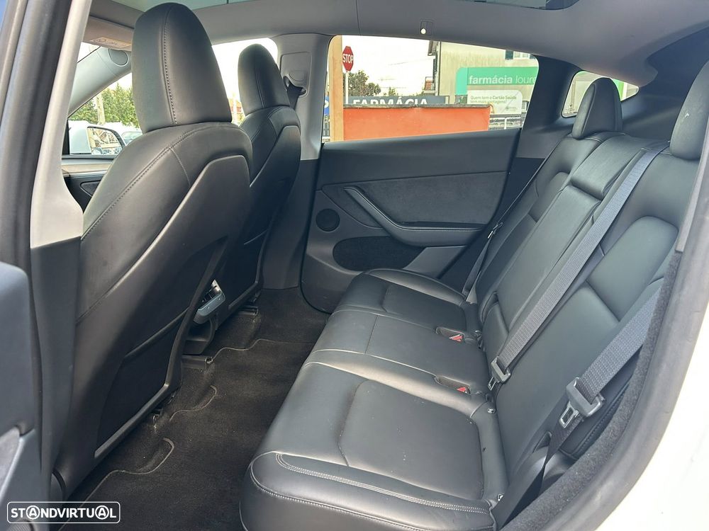 Tesla Model Y Tração Traseira - 35
