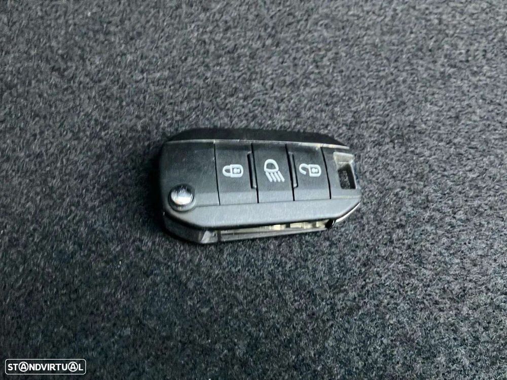 Citroën C3 Aircross 1.2 PureTech C-Series - 17