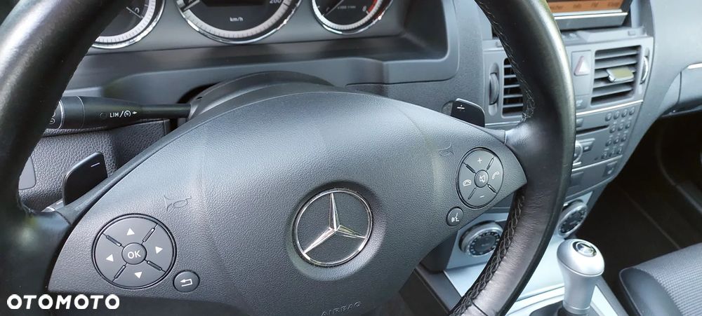 Mercedes-Benz Klasa C - 34