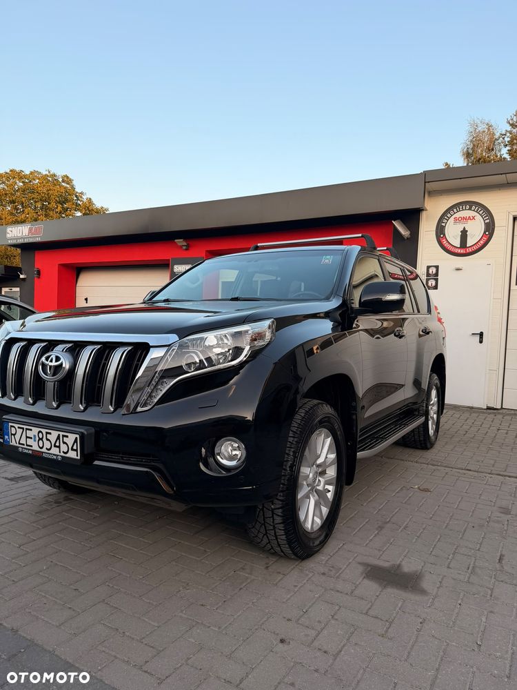 Toyota Land Cruiser 3.0 D-4D Automatik Executive - 2