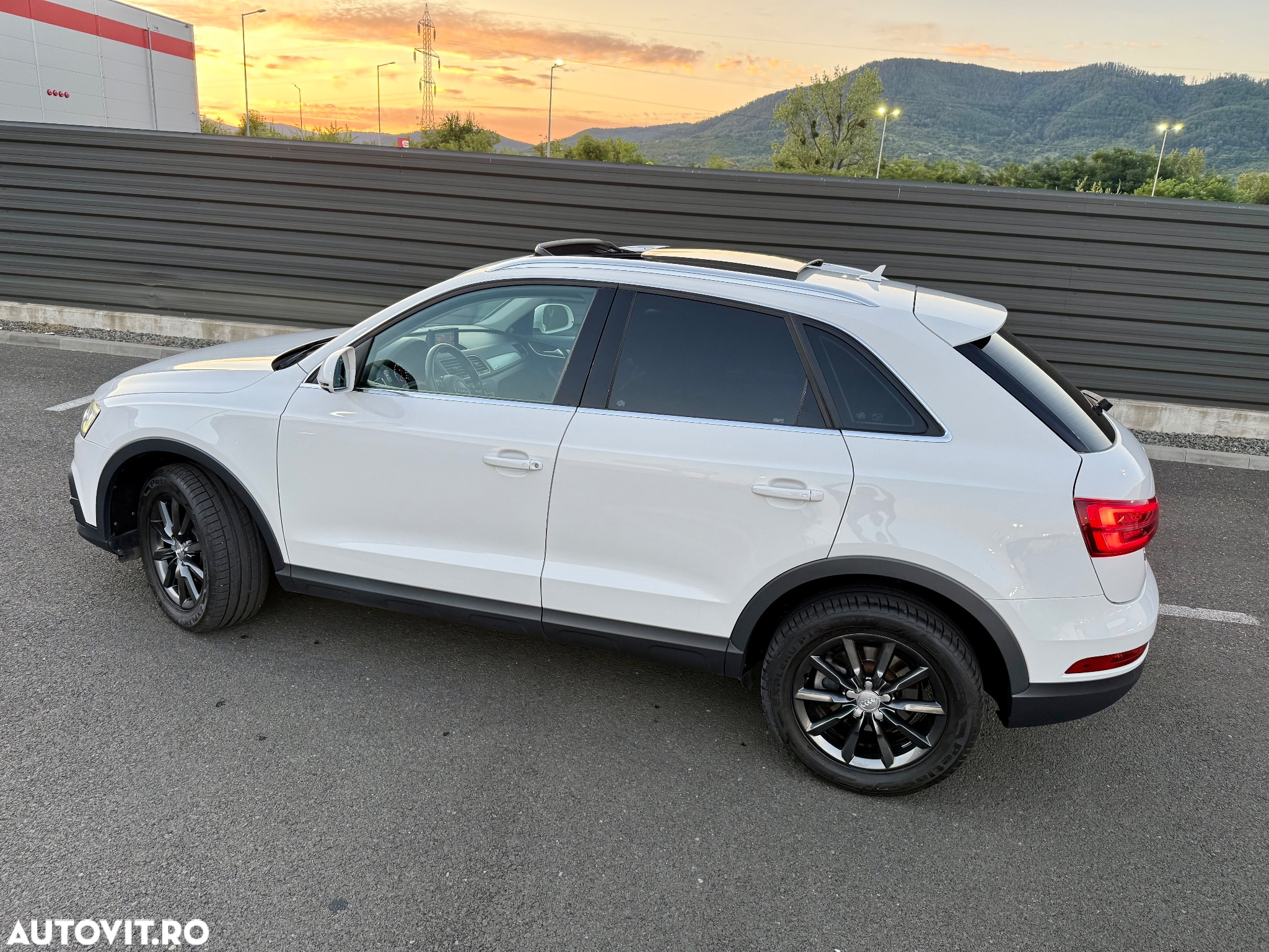 Audi Q3 2.0 TDI Quattro Stronic - 9