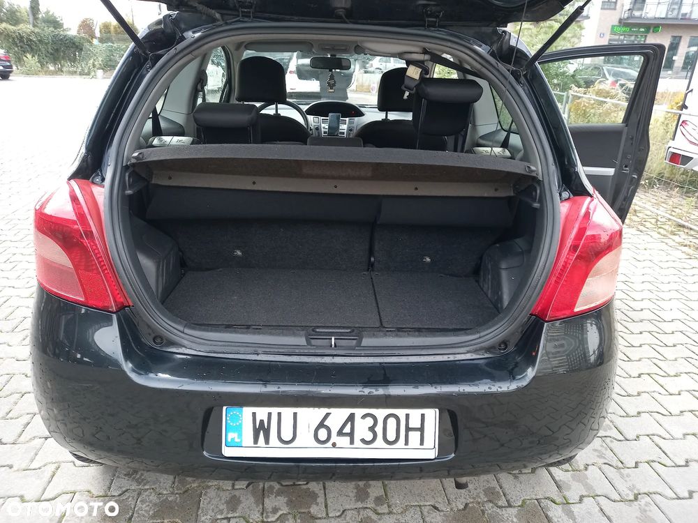 Toyota Yaris 1.0 Terra - 10