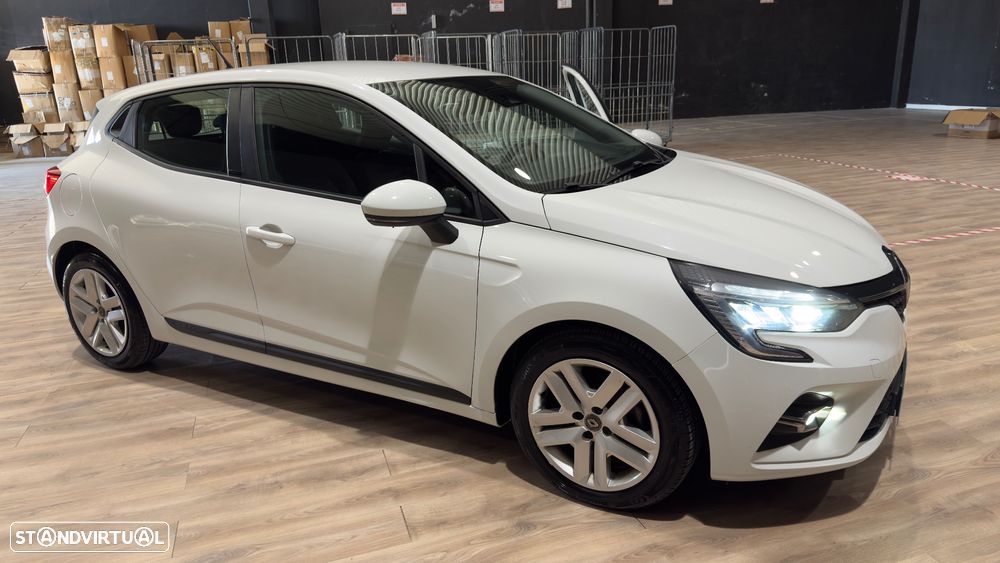 Renault Clio 1.6 E-Tech Intens - 10