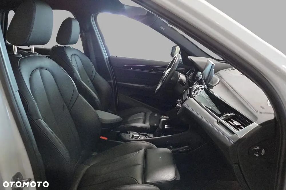 BMW X1 xDrive25e M Sport - 22