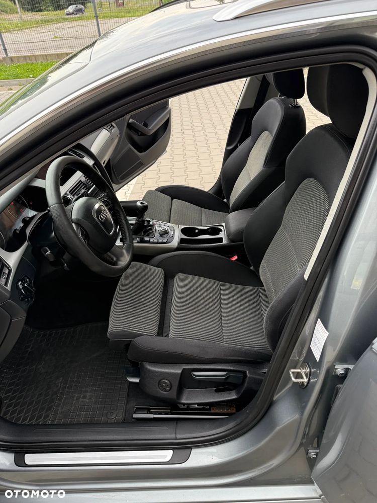 Audi A4 Avant 2.0 TDI - 8