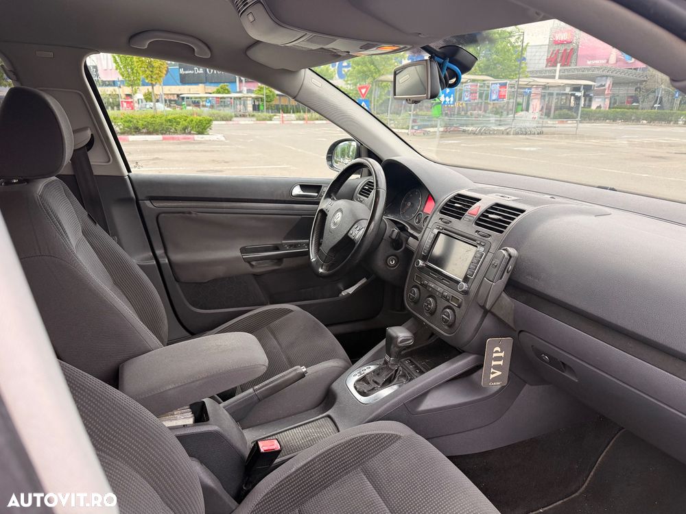 Volkswagen Golf 2.0 TDI DPF DSG Sportline - 14