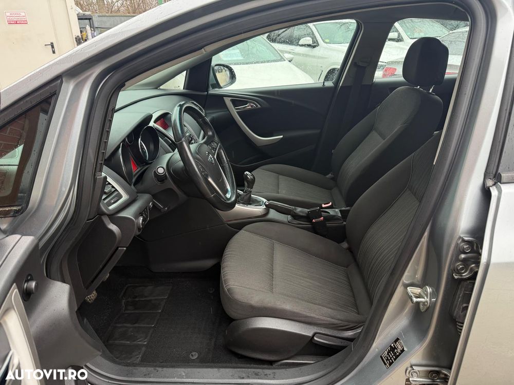 Opel Astra 1.6 Enjoy - 13