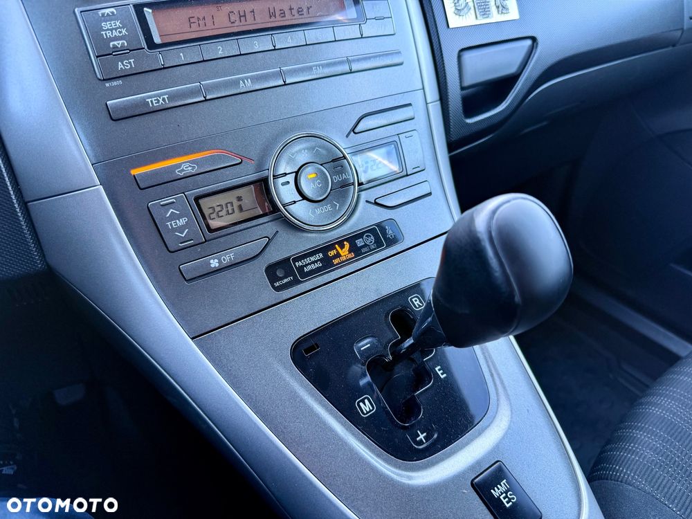 Toyota Auris 1.6 VVT-i Multimode Executive - 15