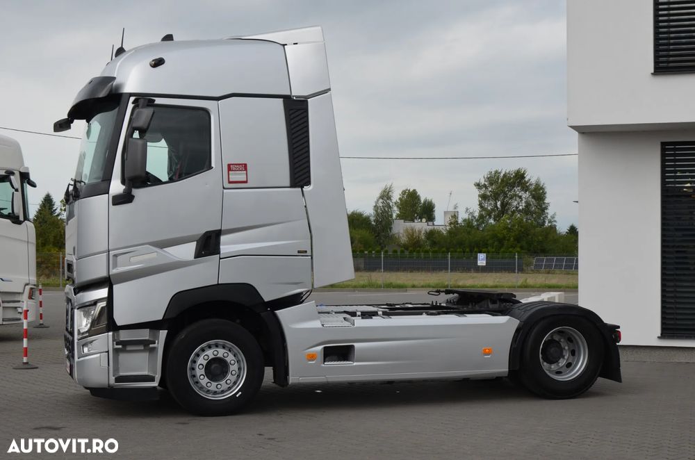 Renault T 480 CONFORT / 2017r / XENON / LED / ACC / SKÓRY / DE / 9620 - 3