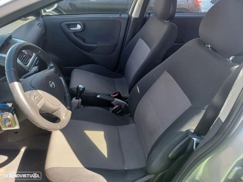 Opel Corsa 1.3 CDTI Enjoy - 11
