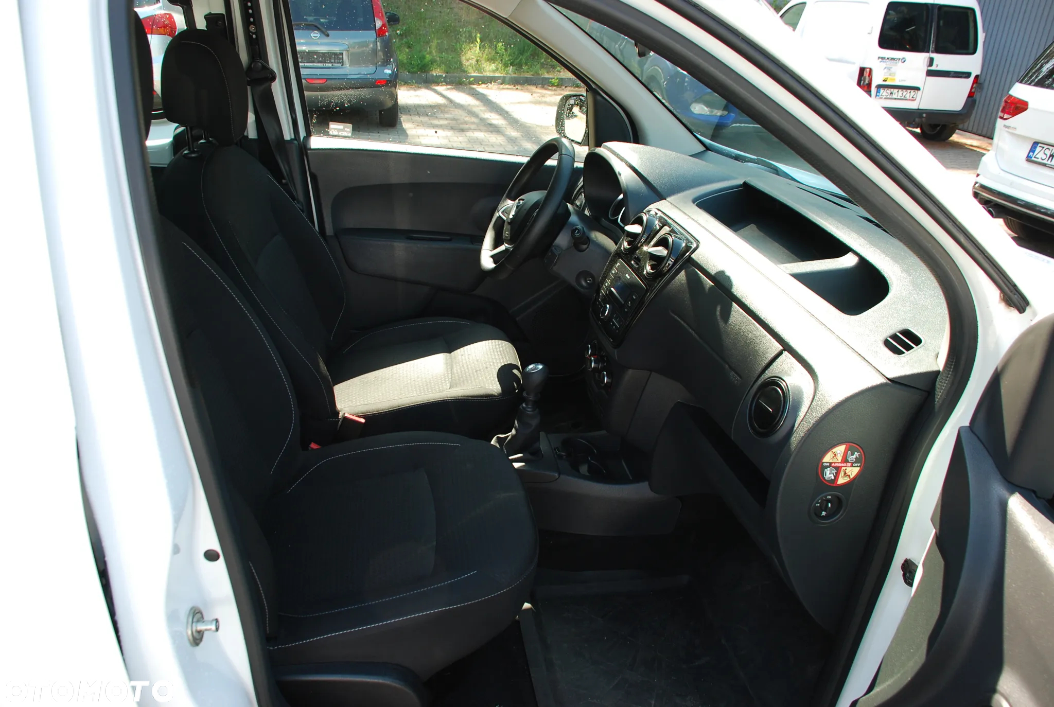 Dacia Dokker 1.5 Blue dCi Laureate - 17
