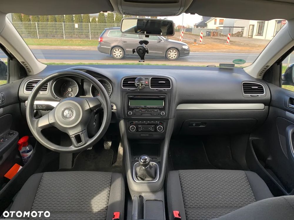 Volkswagen Golf 1.6 TDI DPF Trendline - 8