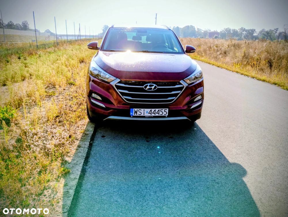 Hyundai Tucson - 2
