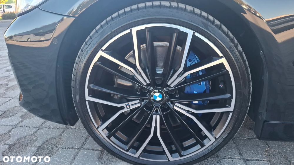 BMW Seria 5 - 12