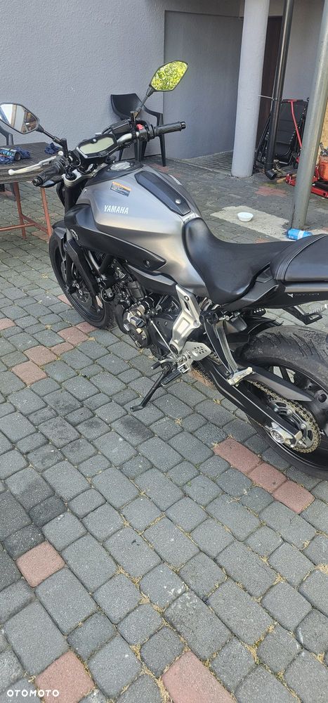Yamaha MT - 12
