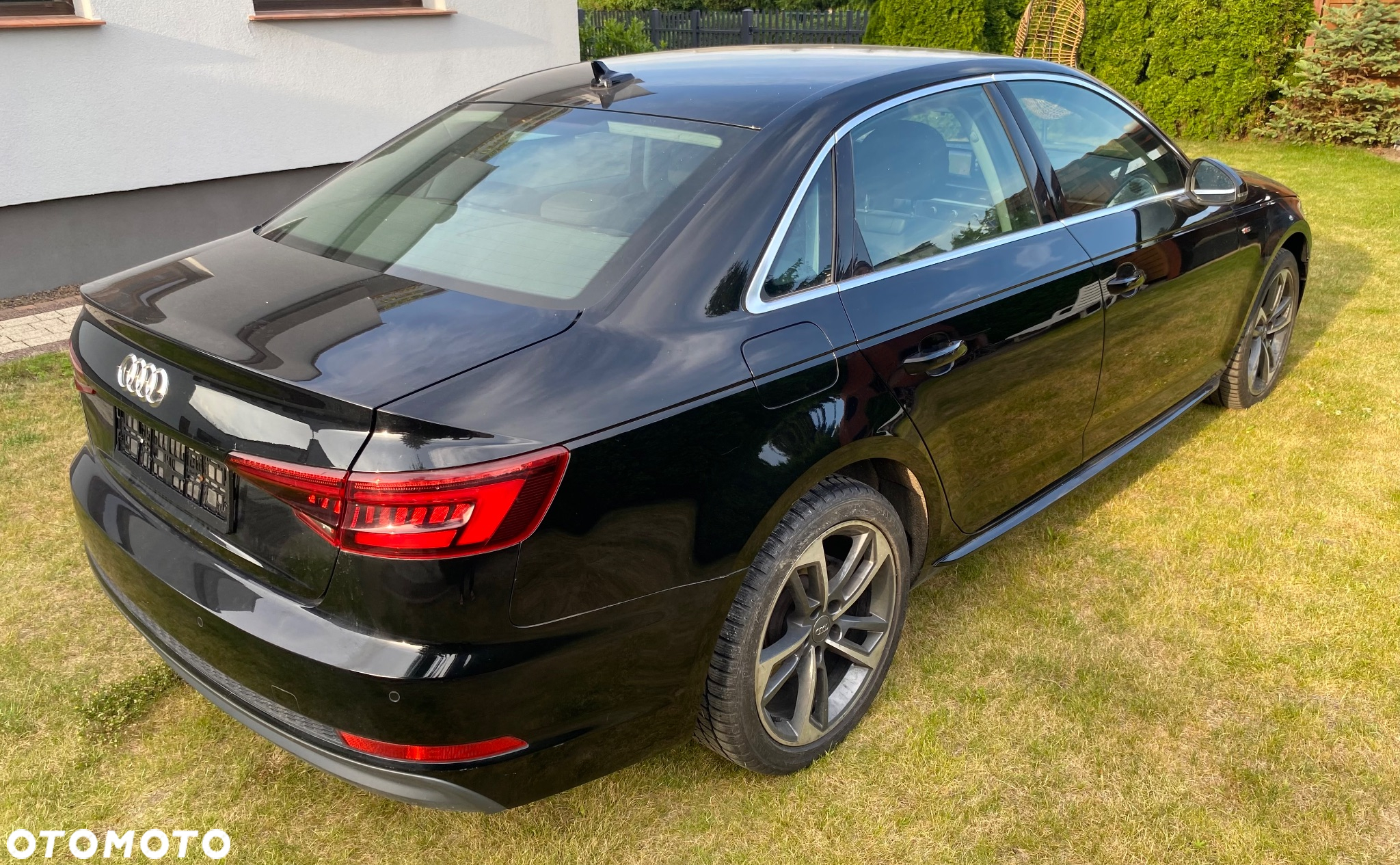 Audi A4 2.0 TDI S tronic design - 3