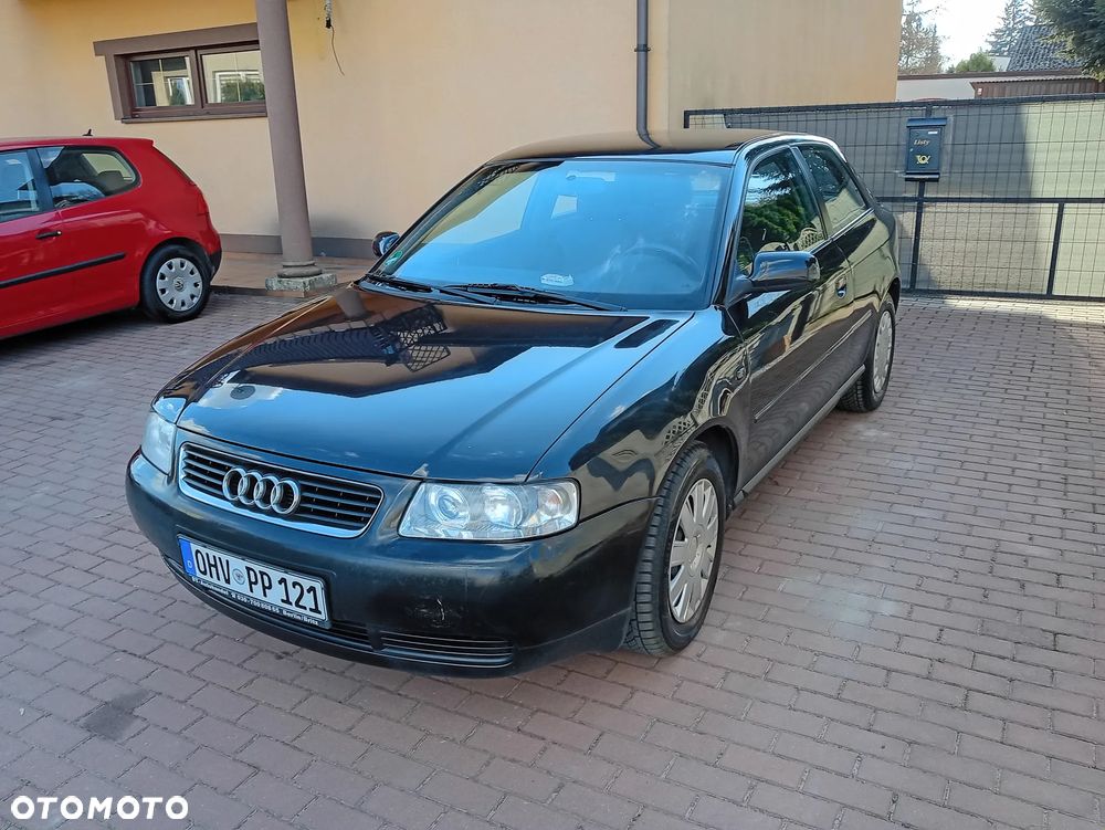 Audi A3 3-drzwiowe 1.6 Ambition - 6