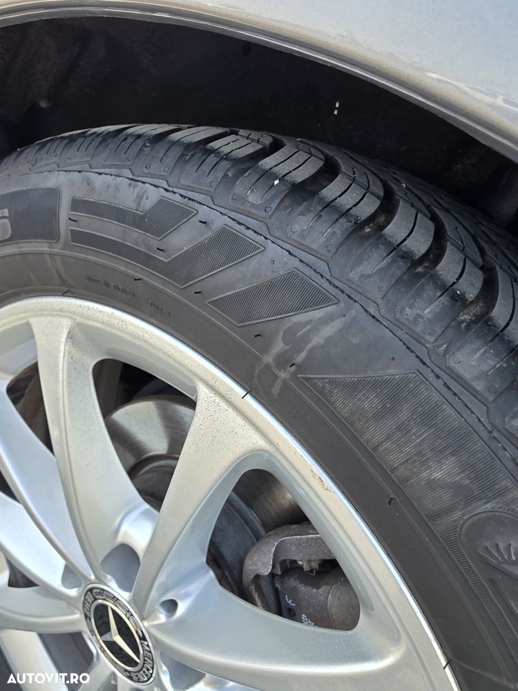 Mercedes-Benz A 180 - 23