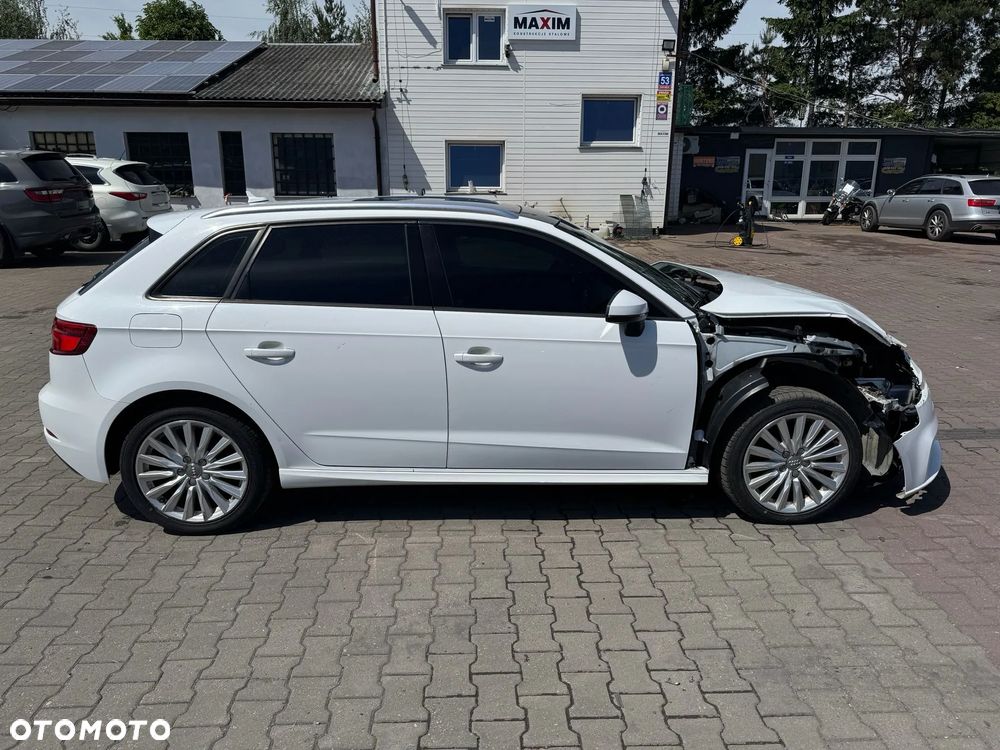 Audi A3 Sportback - 7